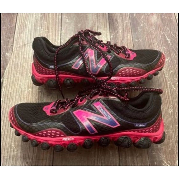 New Balance NB Minimus 3090V2 Women’s Ladies Running Shoes, Size Adult 6.5 - Picture 1 of 5
